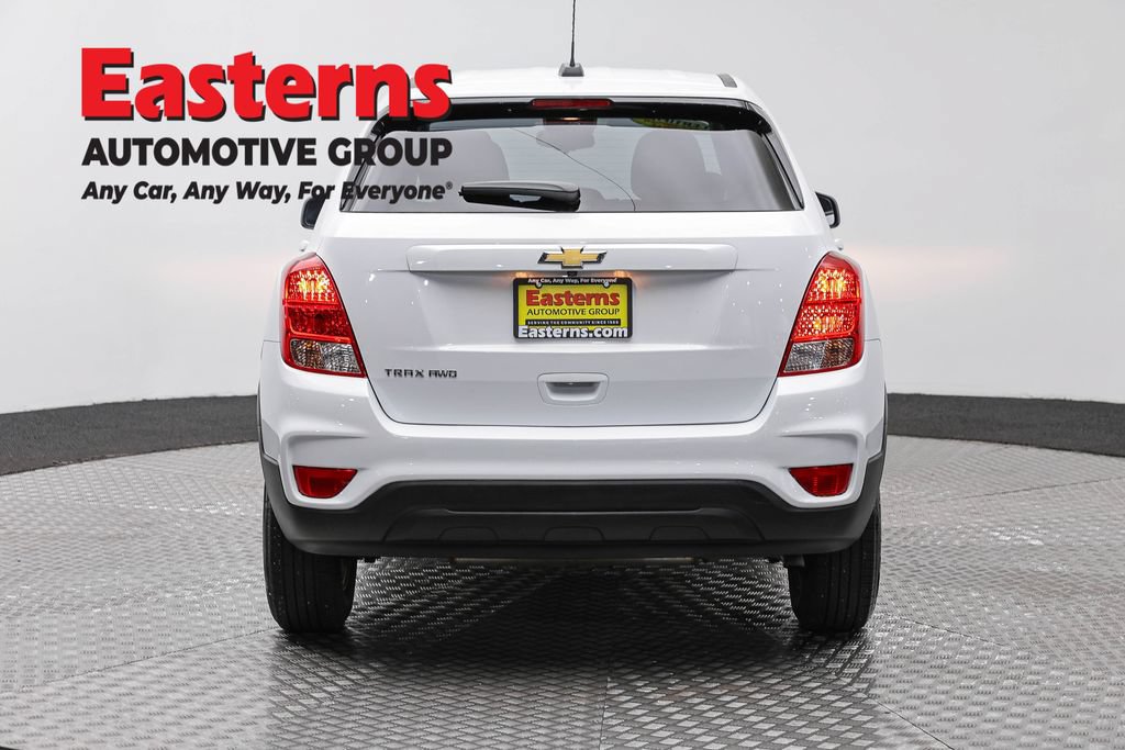 Used 2020 Chevrolet Trax LS w/ Tint and Cruise Package AWD/4WD image 6