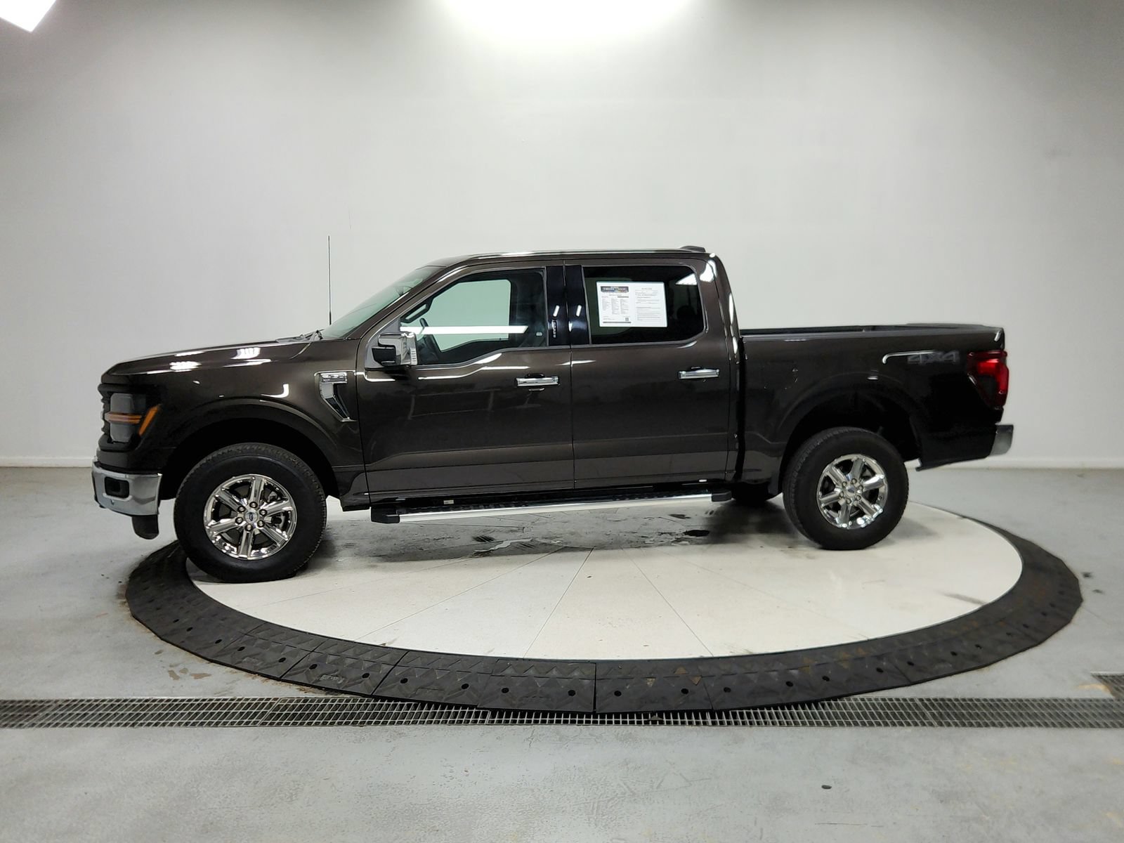 Used 2024 Ford F150 XLT w/ Equipment Group 302A MID AWD/4WD image 5