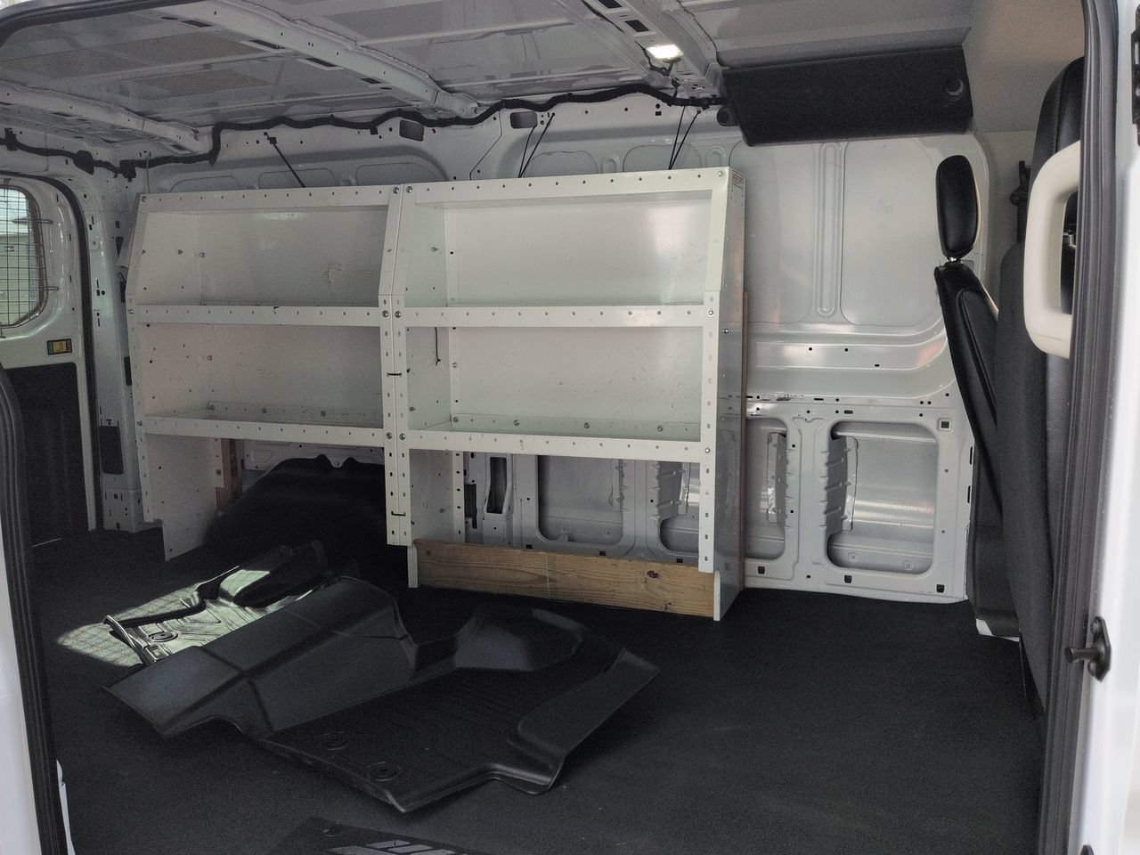 Used 2024 Ford Transit 150 Low Roof RWD image 14