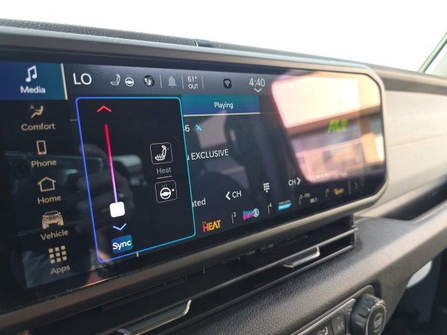 Used 2024 Jeep Gladiator Sport image 25
