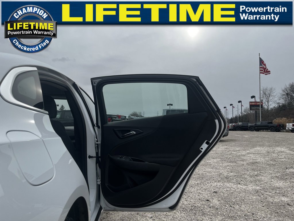 Used 2023 Chevrolet Malibu LT image 31