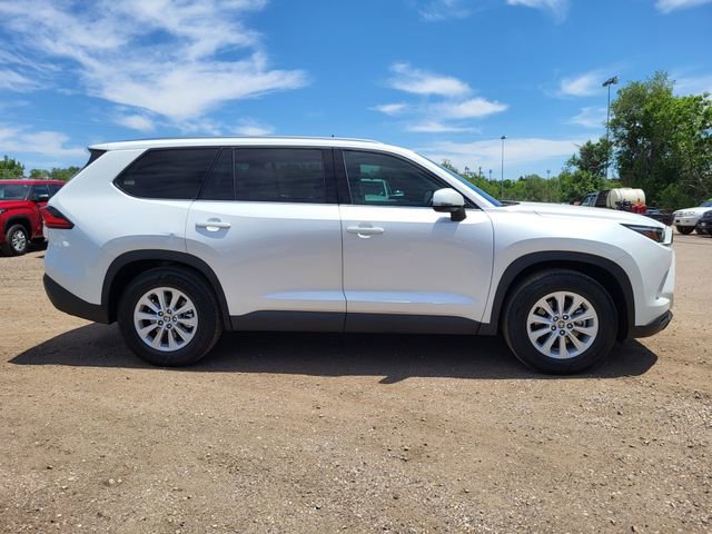 Used 2024 Toyota Grand Highlander AWD image 7