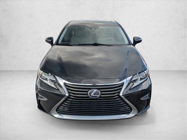 Used 2017 Lexus ES 300h w/ Navigation System Package video 2