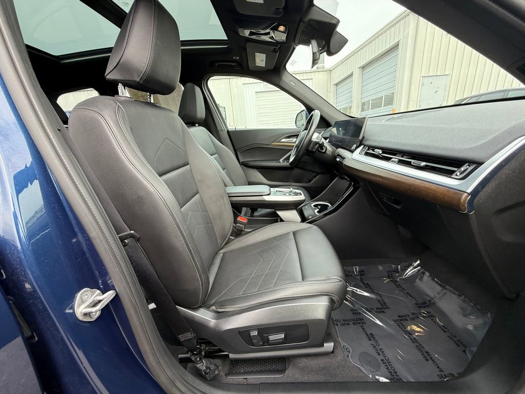 Used 2023 BMW X1 xDrive28i w/ Convenience Package AWD/4WD image 27