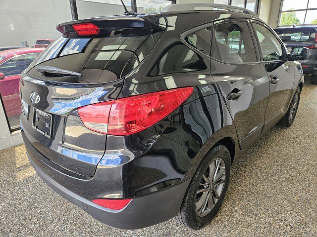 Used 2015 Hyundai Tucson SE FWD image 2