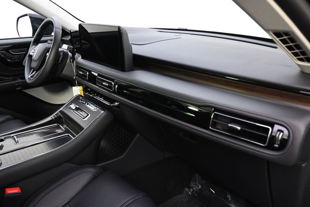 New 2026 Lincoln Aviator Reserve AWD/4WD image 15