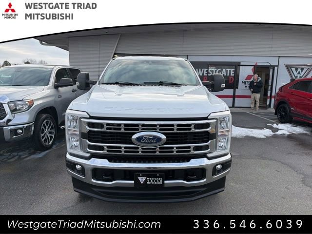 Used 2023 Ford F250 XLT image 2