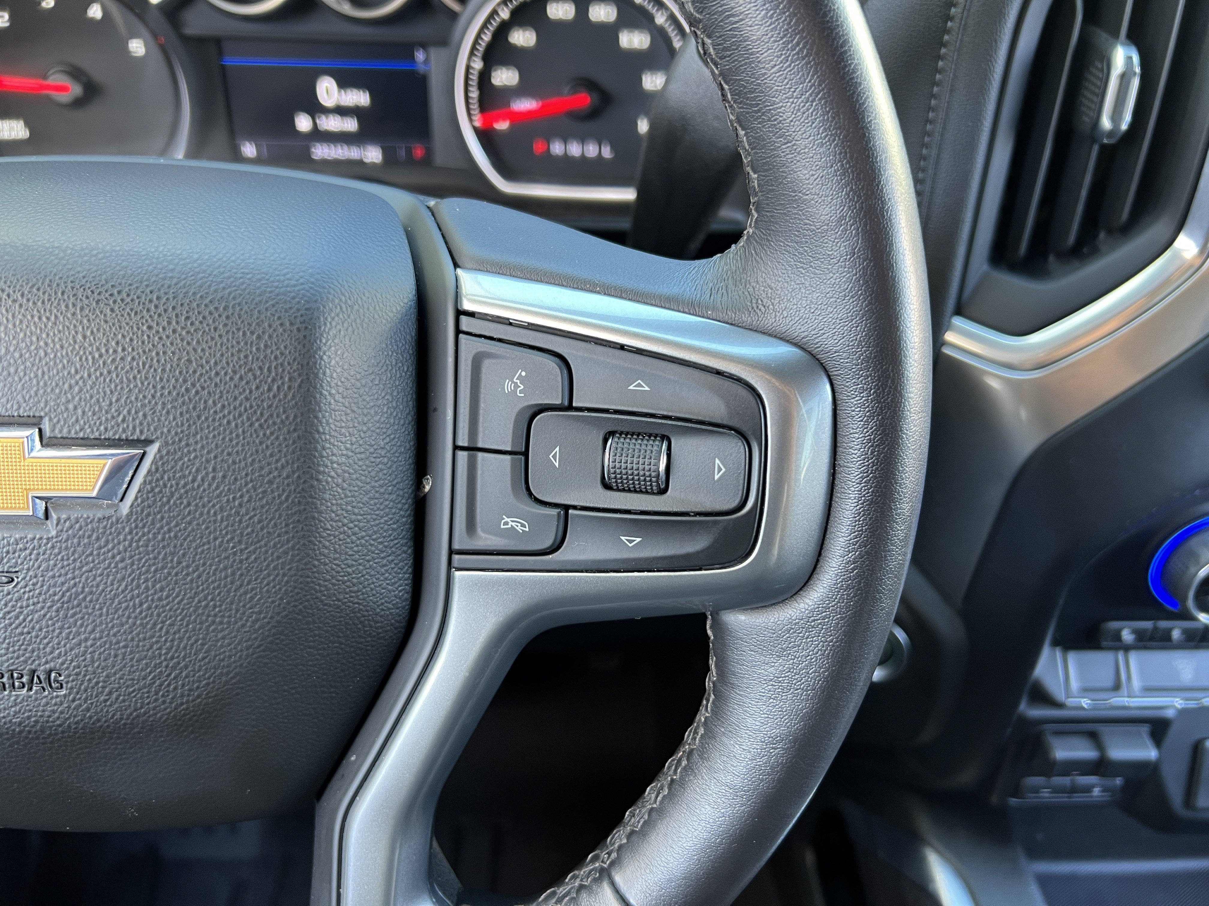 Used 2022 Chevrolet Silverado 3500 LTZ w/ LTZ Convenience Package AWD/4WD image 28