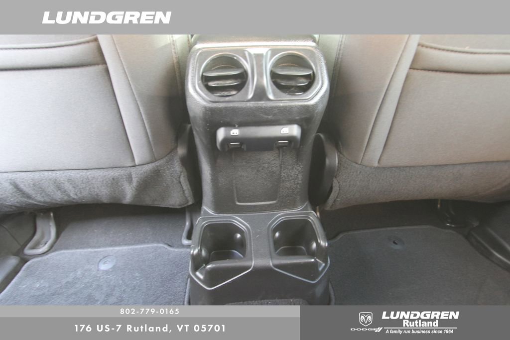 Used 2018 Jeep Wrangler Unlimited Sport S image 30