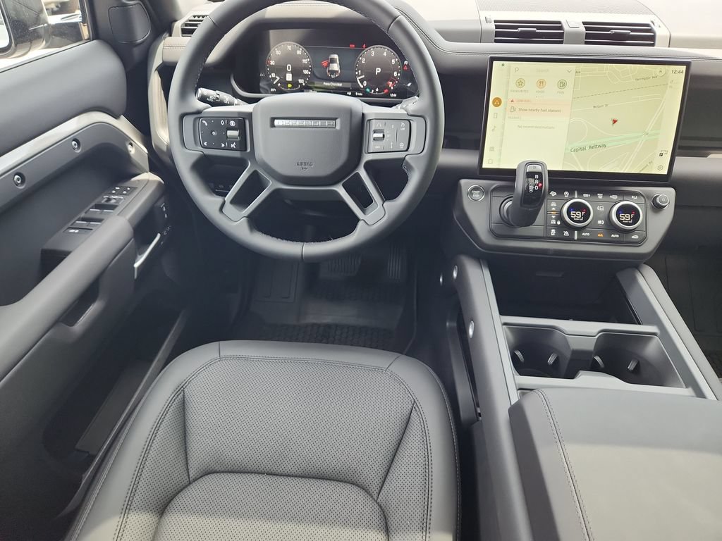 New 2026 Land Rover Defender 110 X-Dynamic SE AWD/4WD image 4