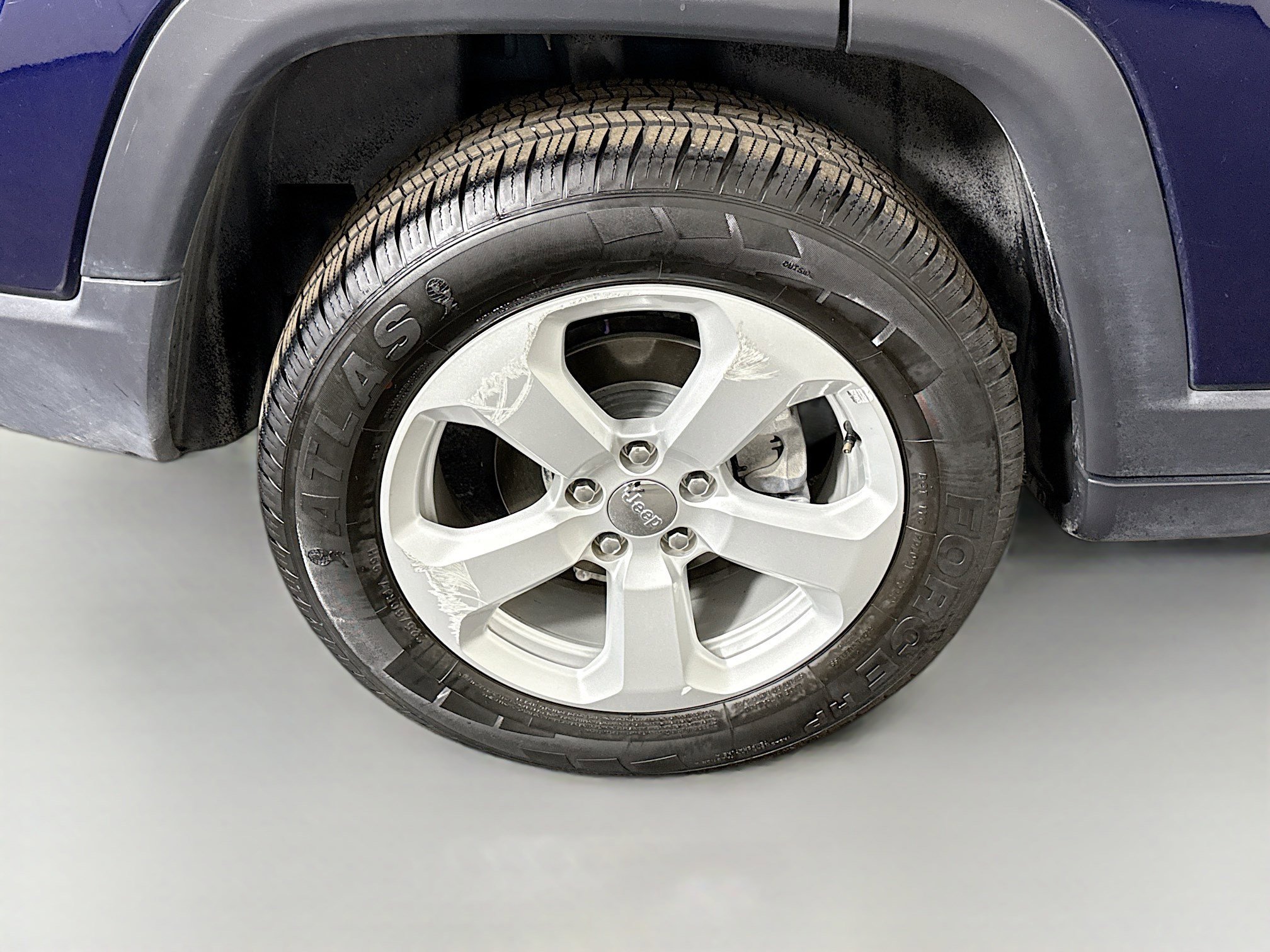 Used 2020 Jeep Compass Latitude w/ Popular Equipment Group image 33