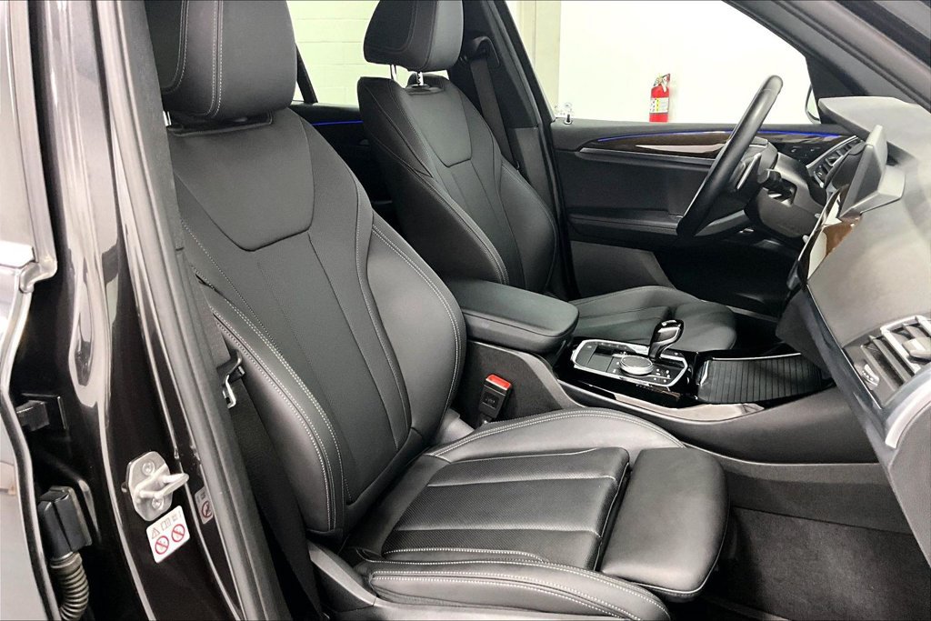 Used 2022 BMW X3 xDrive30i w/ Convenience Package w/ZPA AWD/4WD image 7
