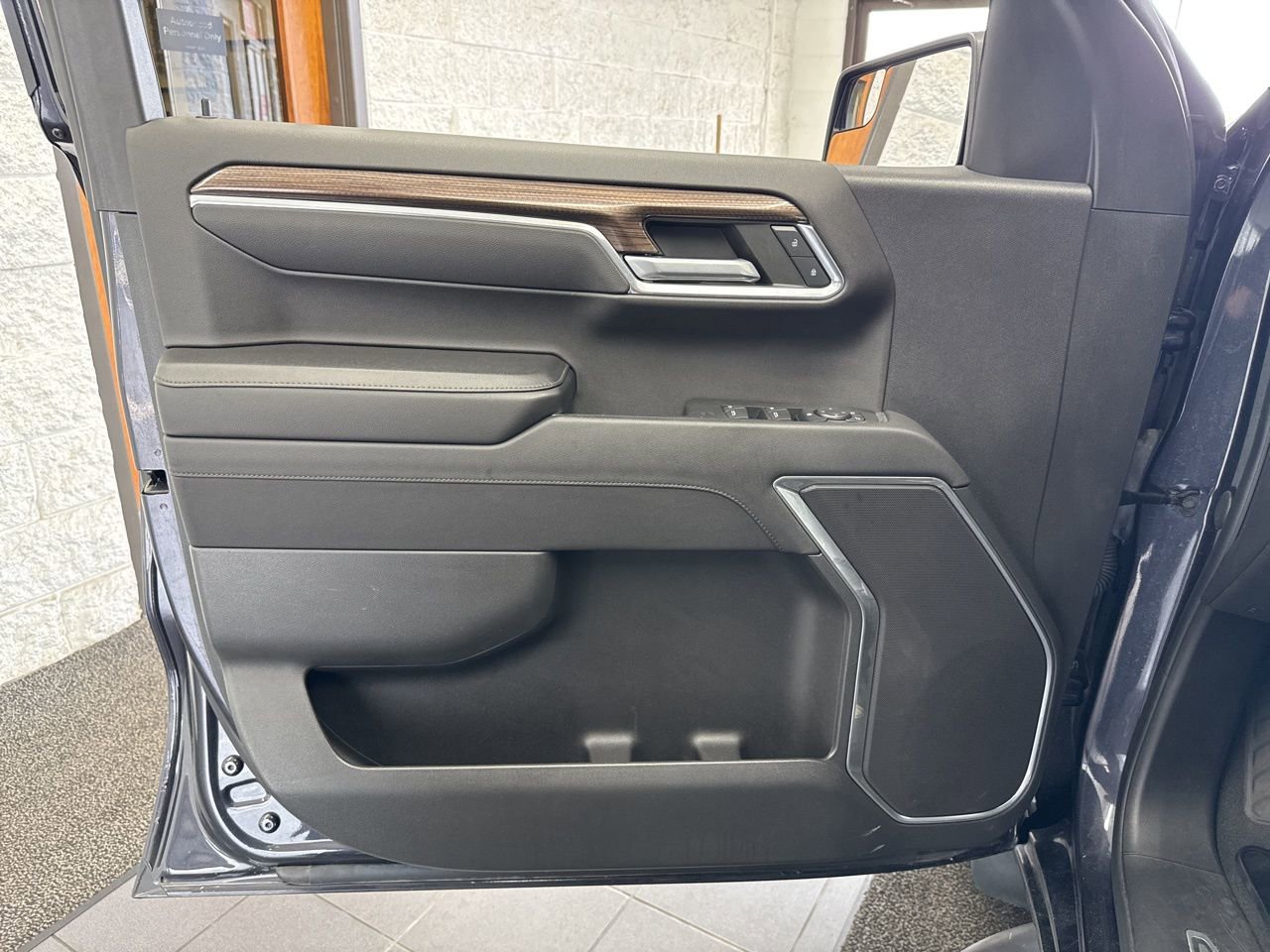 Used 2023 Chevrolet Silverado 1500 RST image 29