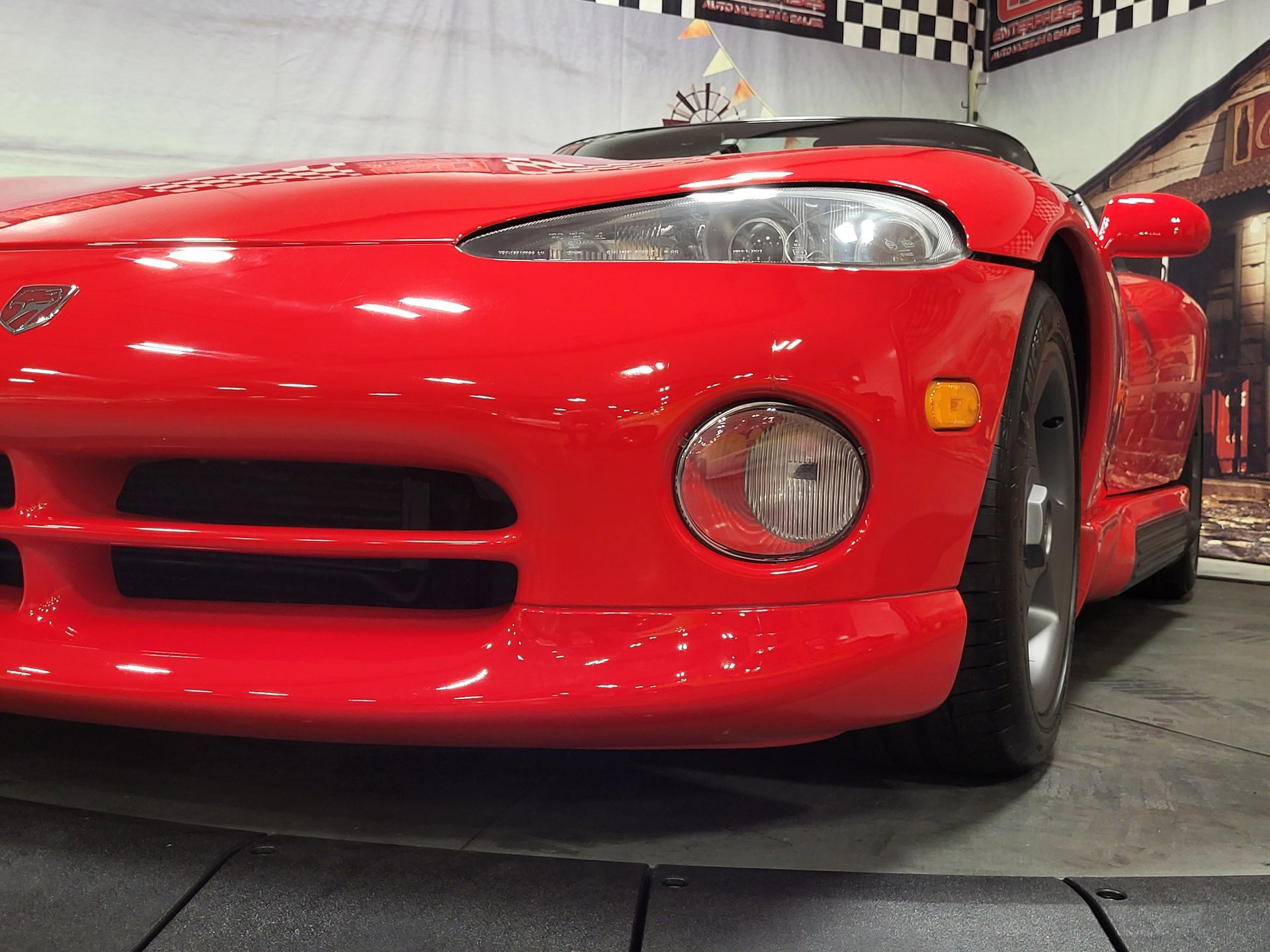 Used 1994 Dodge Viper RT/10 image 28
