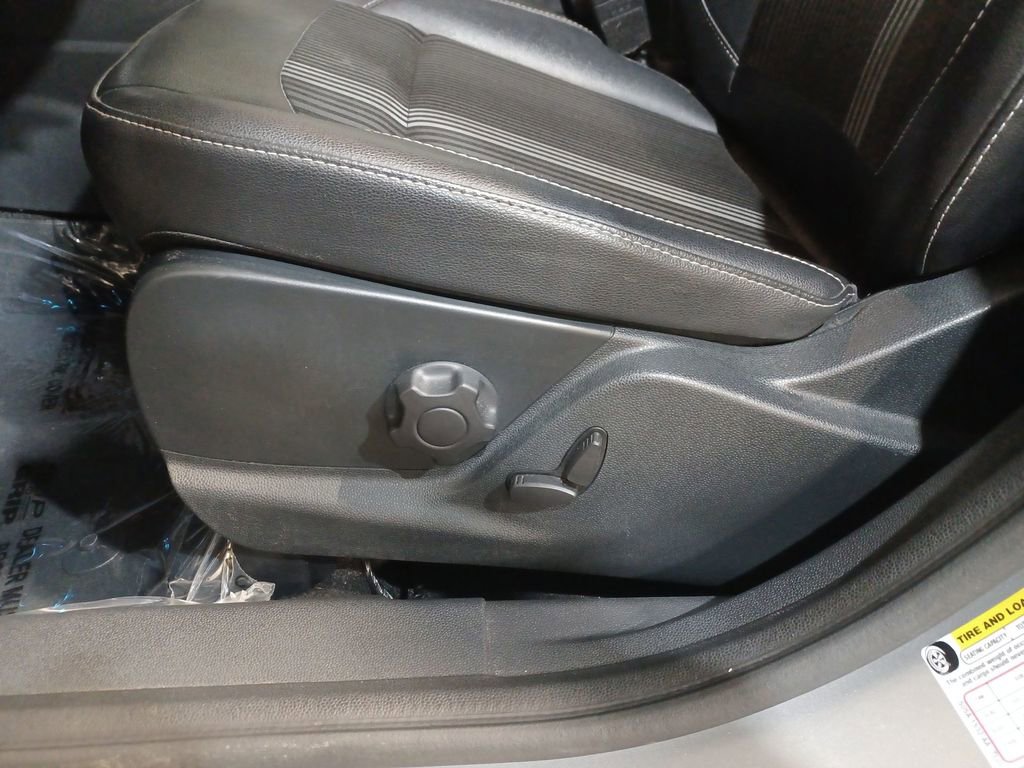 Used 2020 Ford EcoSport SES image 13