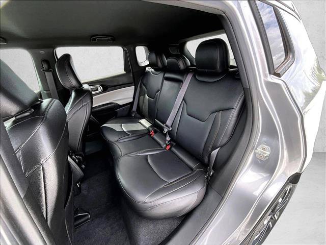 Used 2024 Jeep Compass Limited AWD/4WD image 28