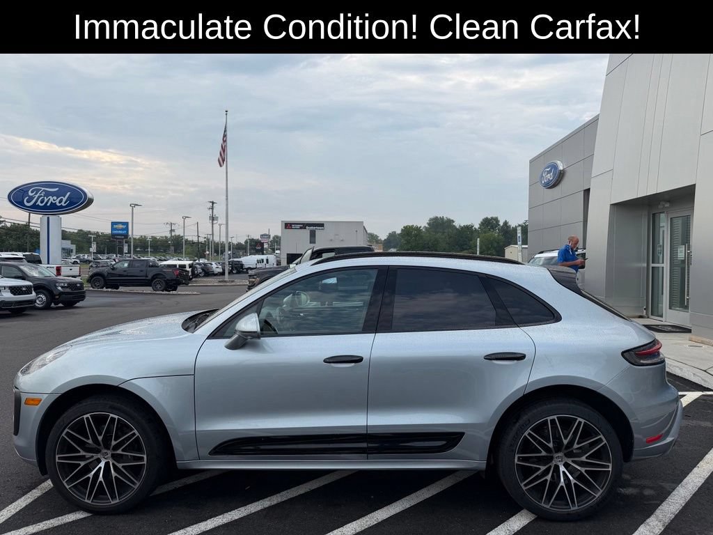 Used 2024 Porsche Macan AWD/4WD image 9