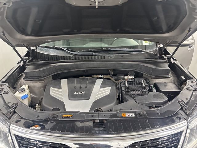 Used 2015 Kia Sorento LX image 11