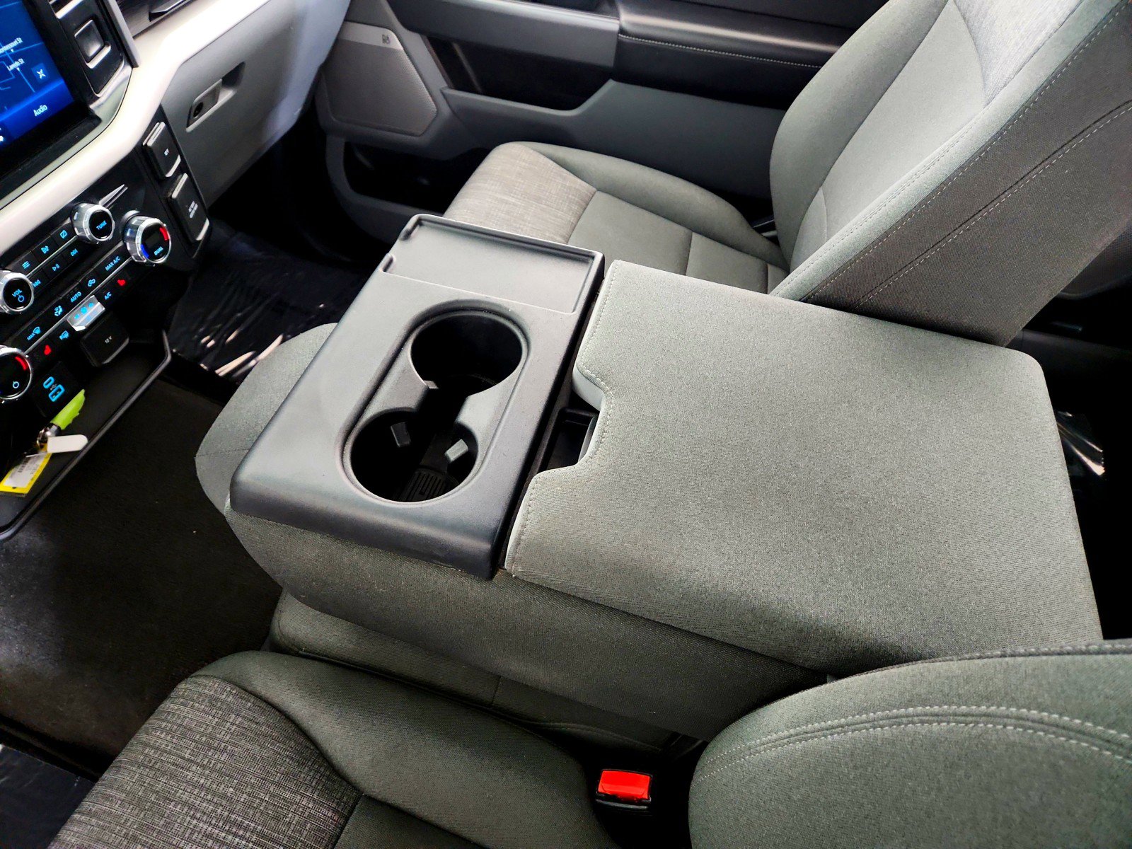 Used 2021 Ford F150 Lariat image 25