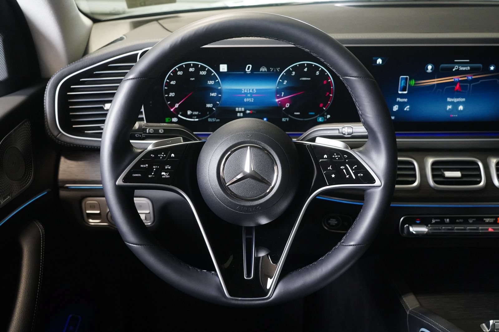 Used 2026 Mercedes-Benz GLS 450 4MATIC image 16