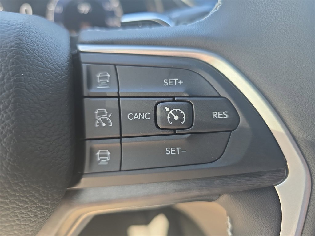 New 2025 Jeep Grand Cherokee L Limited image 19