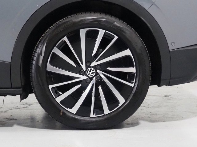 Used 2024 Volkswagen ID.4 S image 43