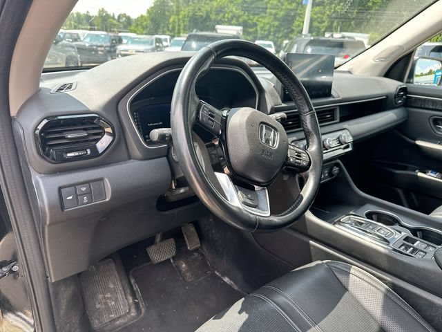 Used 2023 Honda Pilot Elite image 13