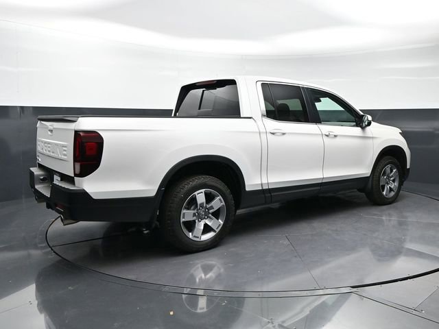 Certified 2025 Honda Ridgeline RTL image 5