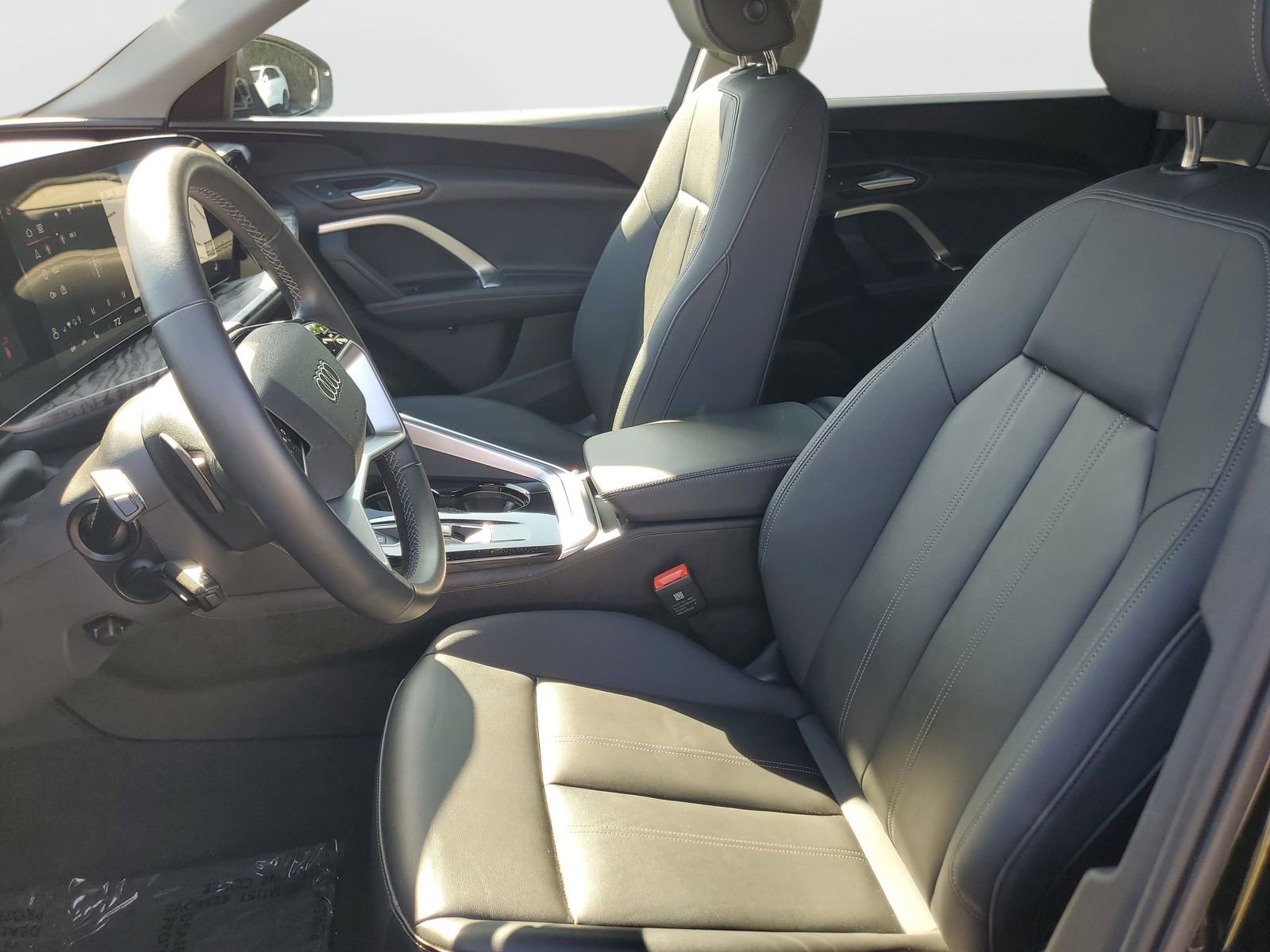 Used 2025 Audi Q5 Premium w/ Convenience Package AWD/4WD image 19