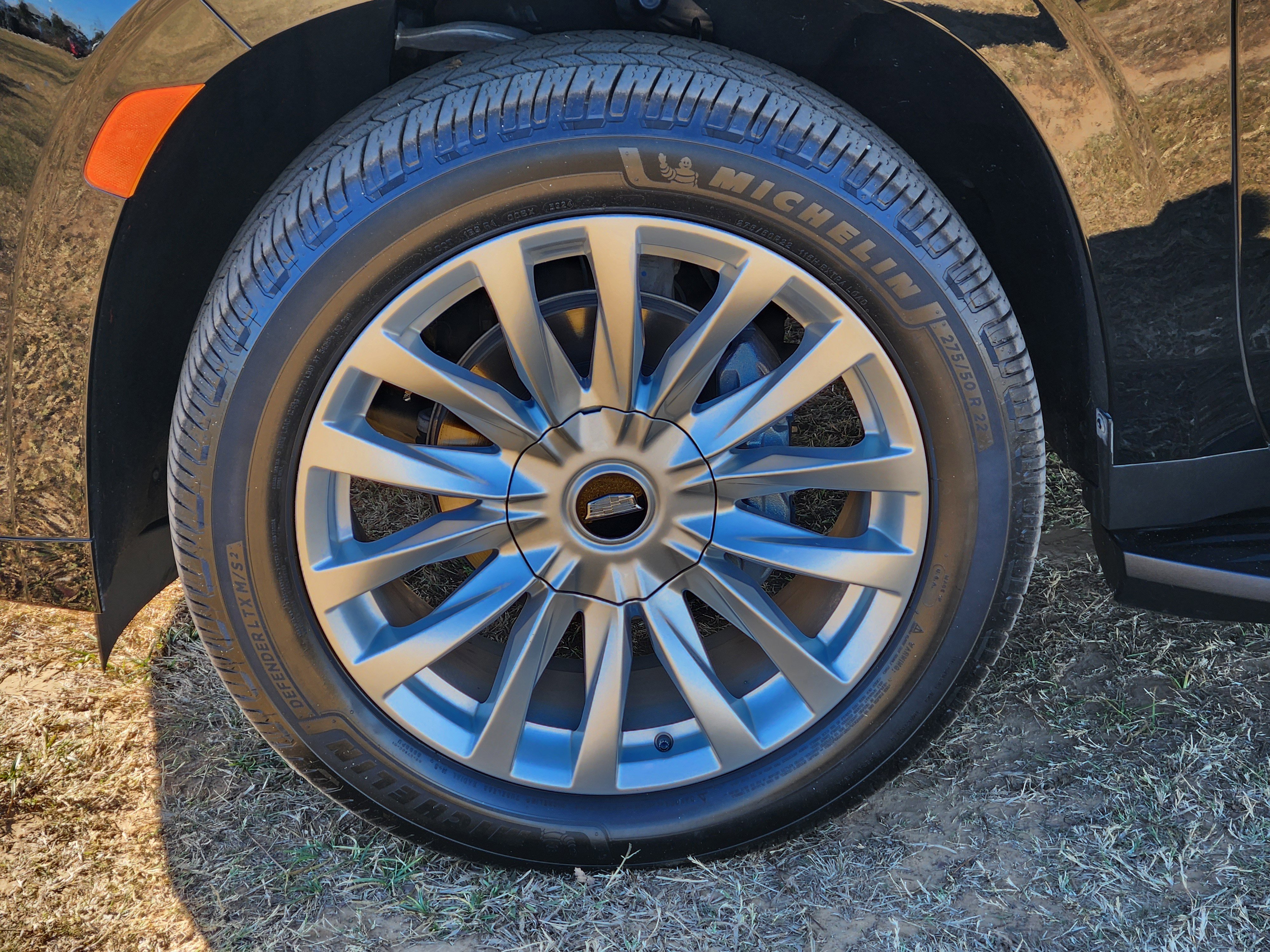 Certified 2021 Cadillac Escalade Luxury image 12