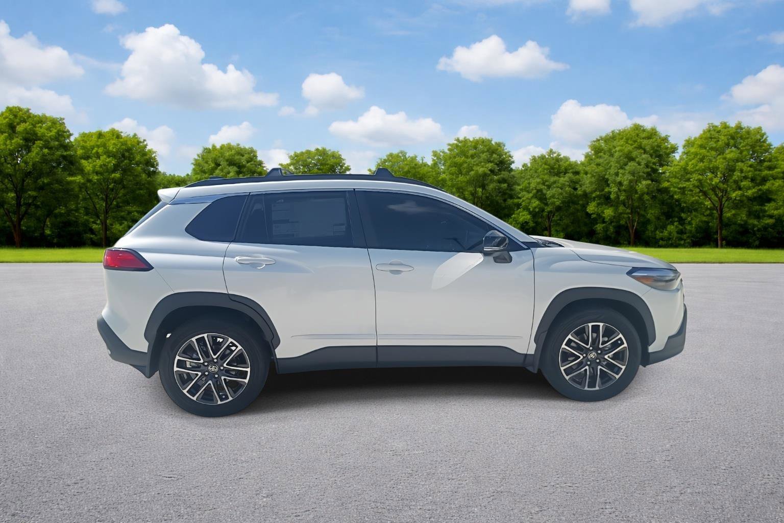 New 2026 Toyota Corolla Cross XLE image 8