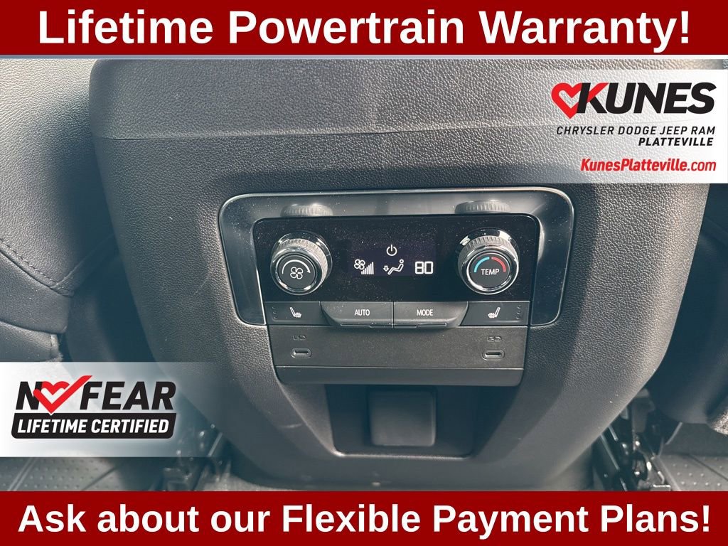 Used 2025 Chevrolet Tahoe LT w/ Comfort Package image 30