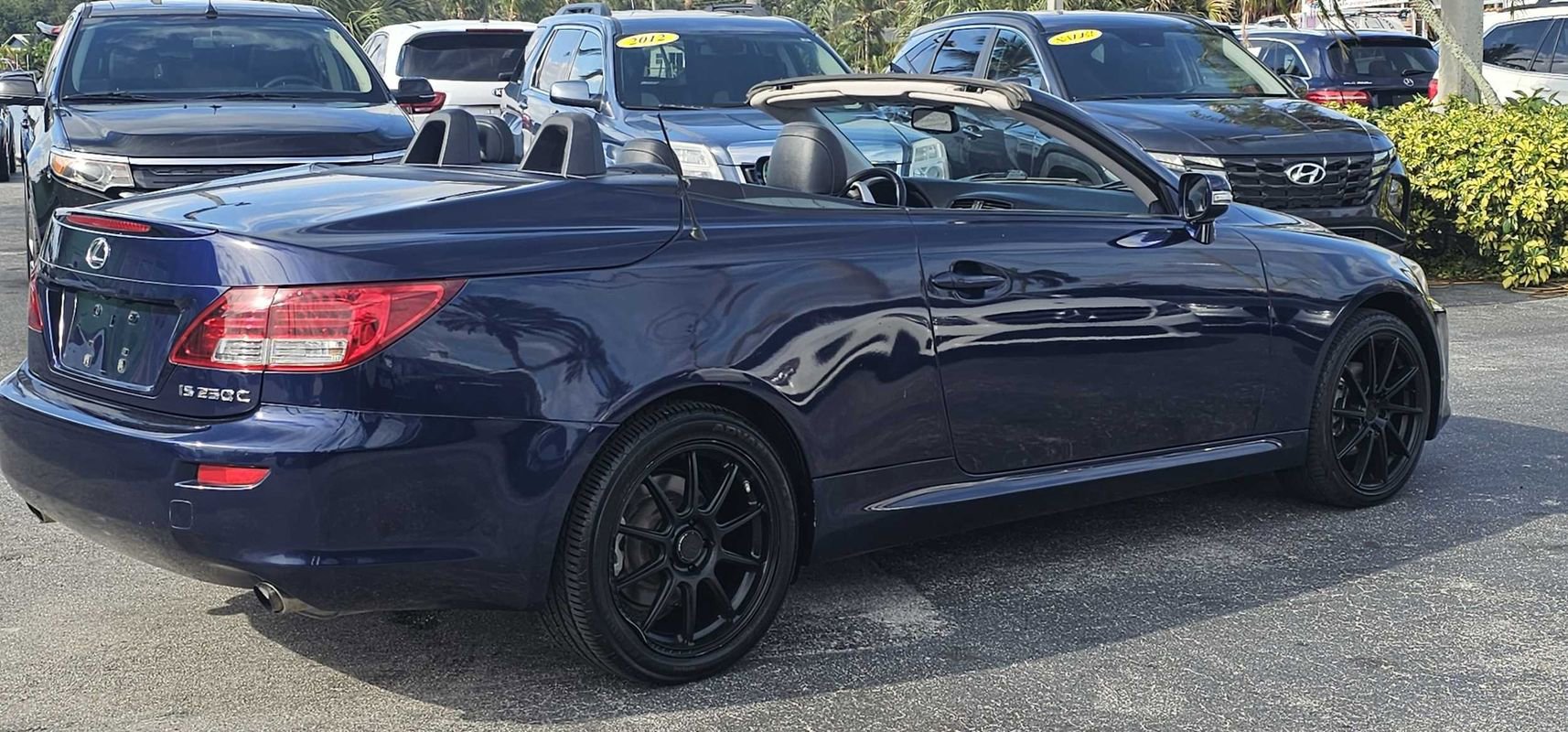 Used 2011 Lexus IS 250C RWD image 28