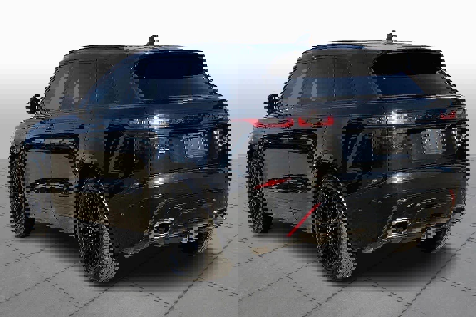 Used 2020 Land Rover Range Rover Velar R-Dynamic HSE image 11