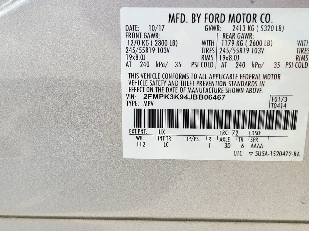 Used 2018 Ford Edge Titanium FWD image 21