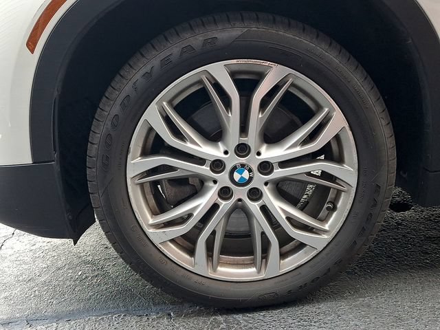 Used 2018 BMW X2 xDrive28i w/ Premium Package AWD/4WD image 15