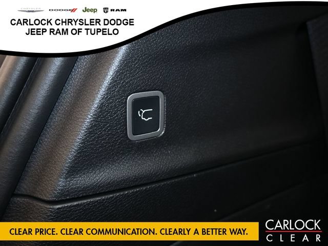 New 2026 Chrysler Pacifica Limited FWD image 47