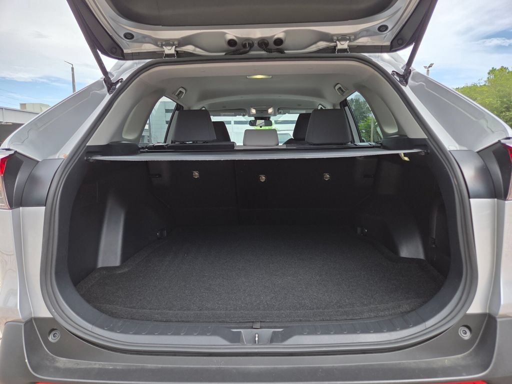 Certified 2025 Toyota RAV4 XLE AWD/4WD image 19