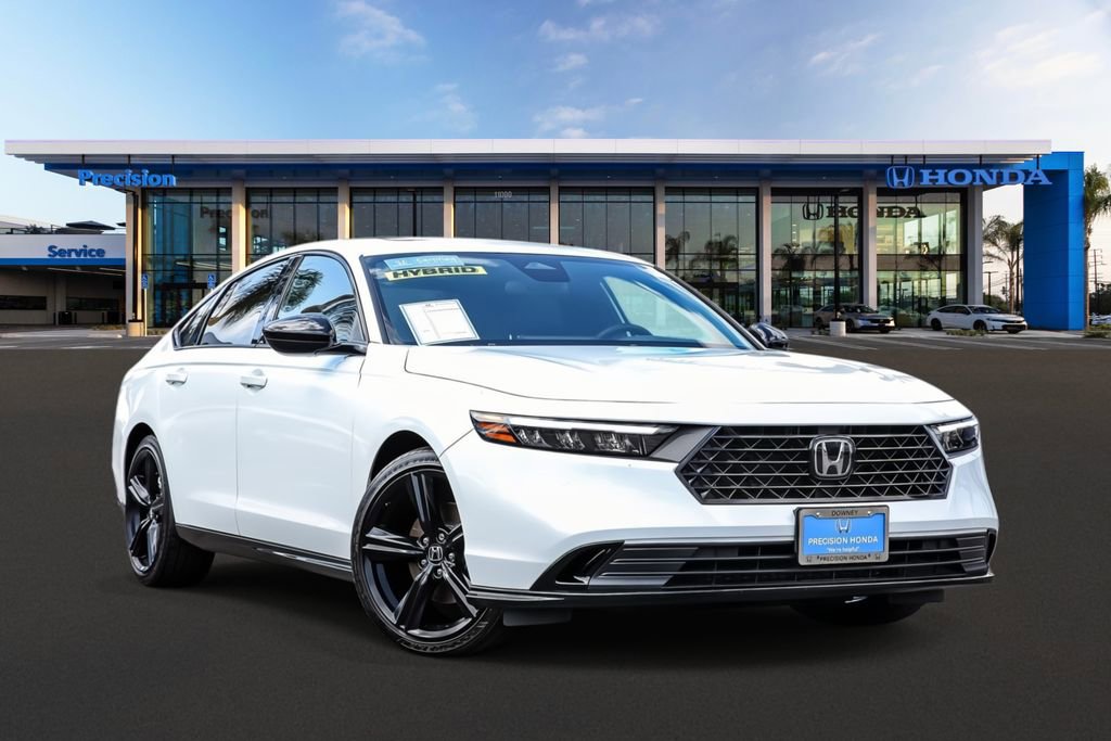 Certified 2025 Honda Accord Sport image 1