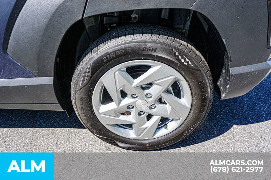 Used 2026 Hyundai Kona SE image 17