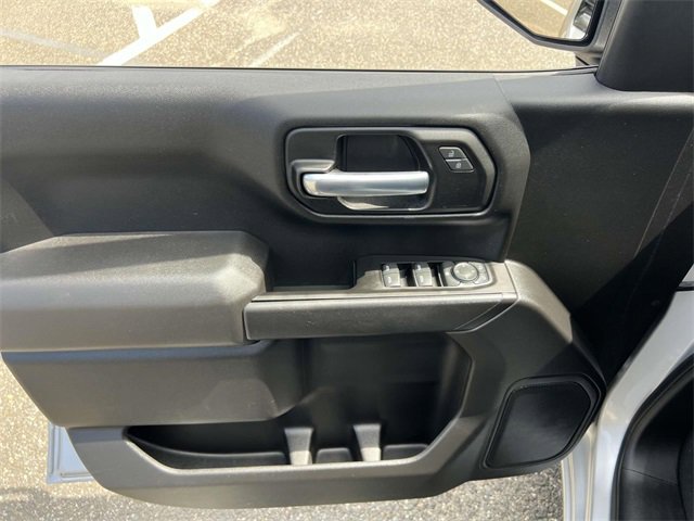 Certified 2022 Chevrolet Silverado 1500 Custom w/ LPO, Dark Essentials Package image 15