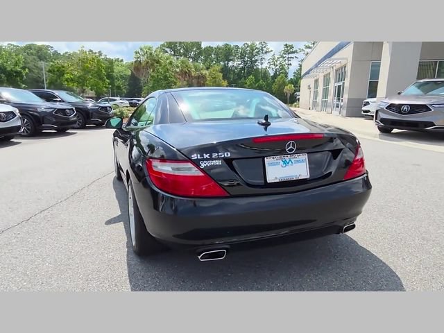 Used 2015 Mercedes-Benz SLK 250 w/ Premium Package image 22