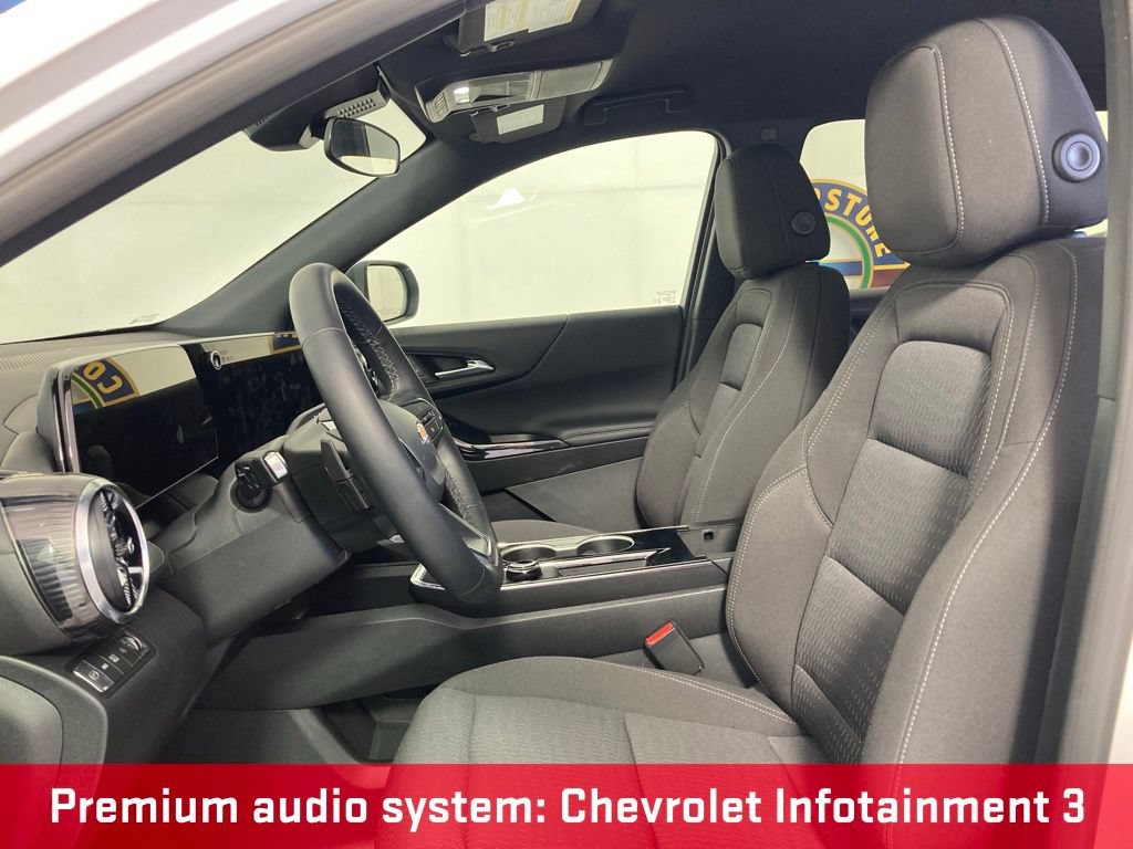 Used 2026 Chevrolet Equinox LT AWD/4WD image 11