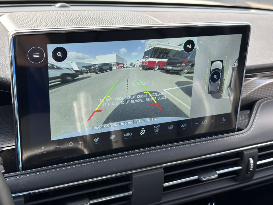 New 2025 Lincoln Corsair Reserve w/ Jet Appearance Package image 27