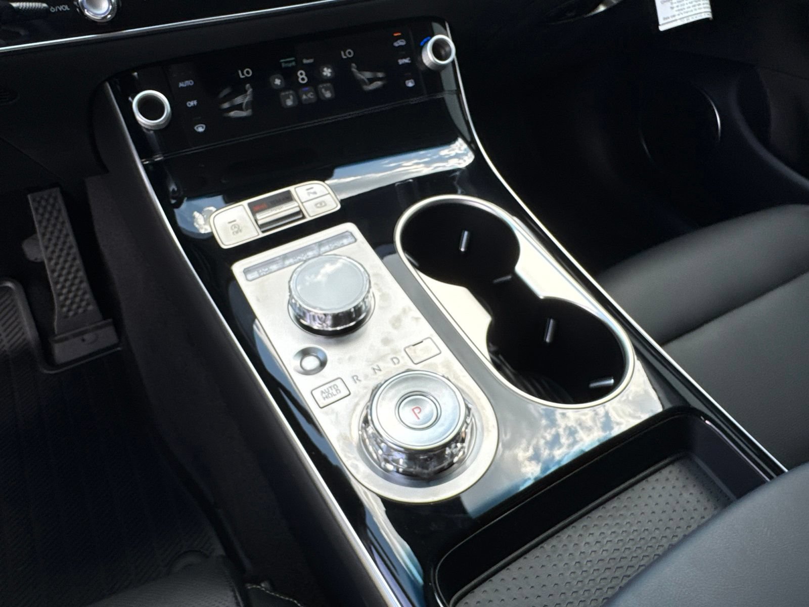 New 2026 Genesis GV70 2.5T AWD/4WD image 25