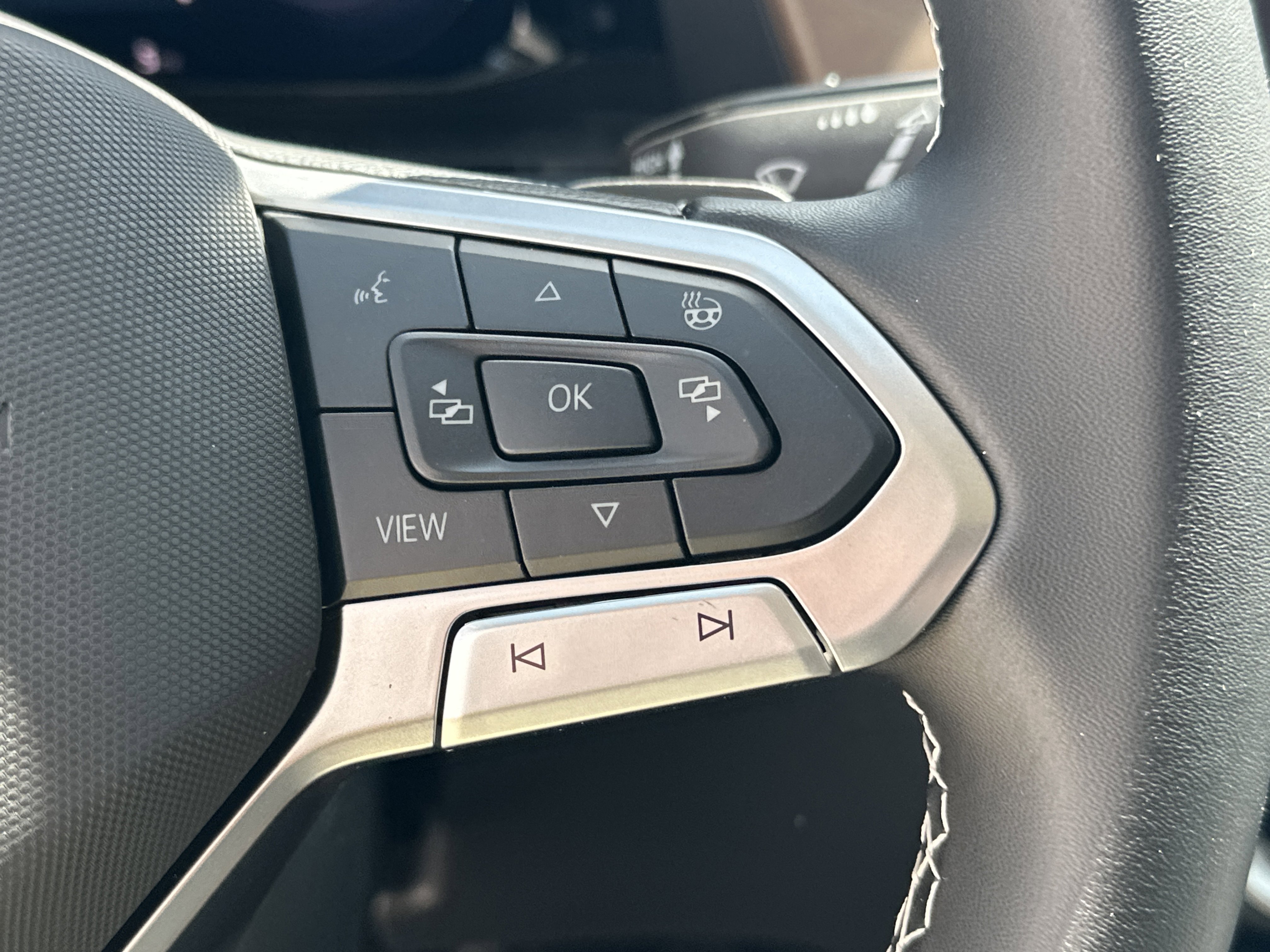 New 2026 Volkswagen Atlas SE image 20