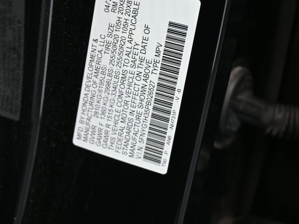 Used 2023 Honda Pilot Sport image 18