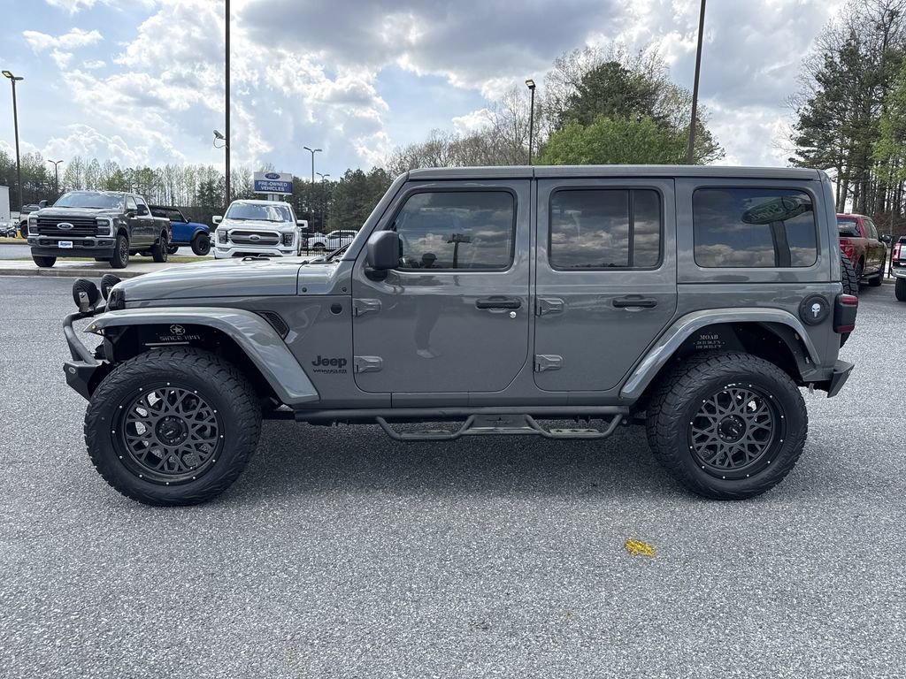 Used 2021 Jeep Wrangler Unlimited Sahara image 4