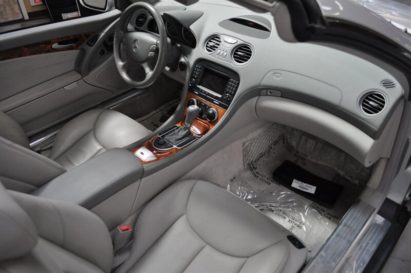 Used 2005 Mercedes-Benz SL 500 image 20