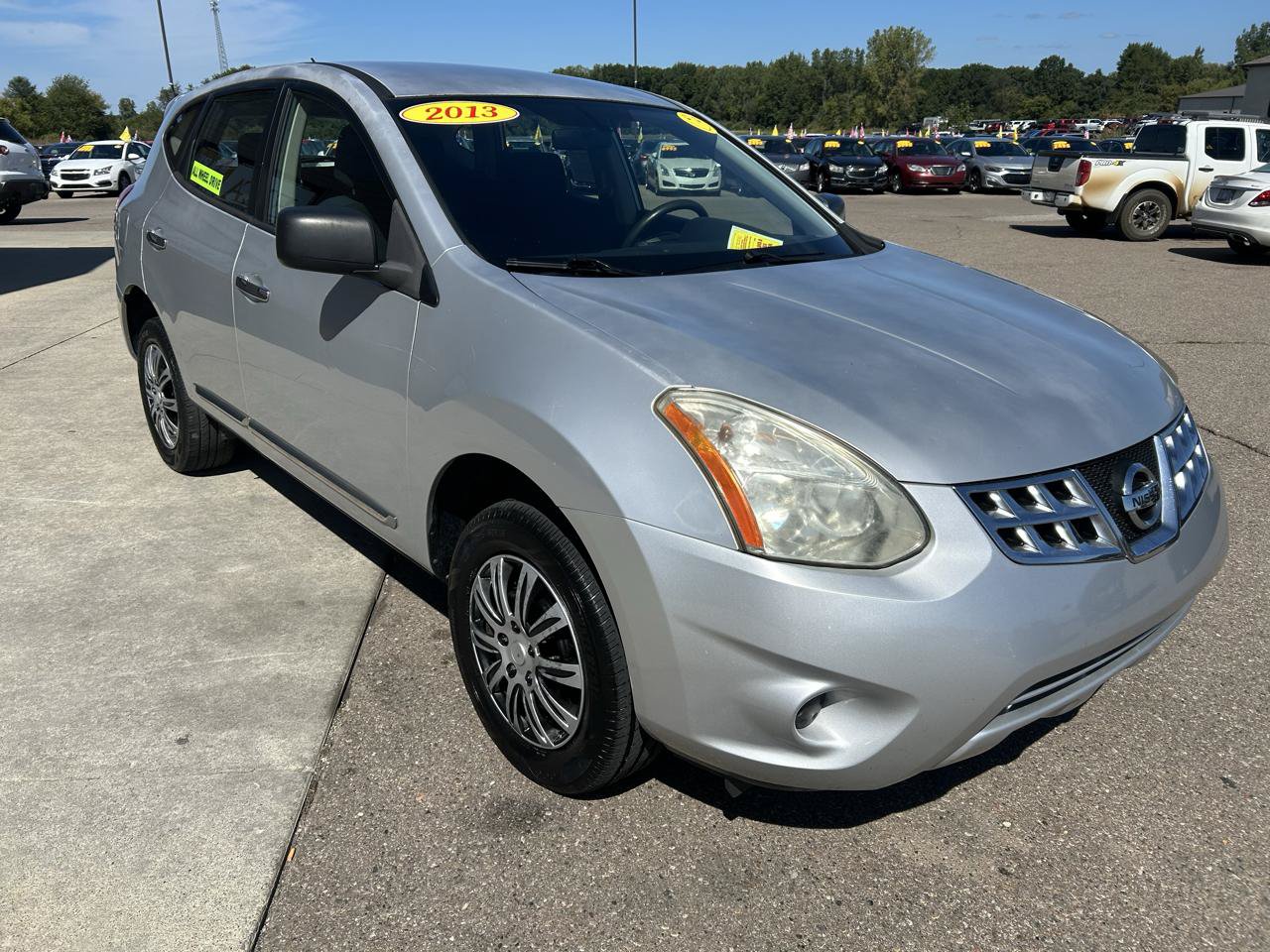 Used 2013 Nissan Rogue S AWD/4WD image 3